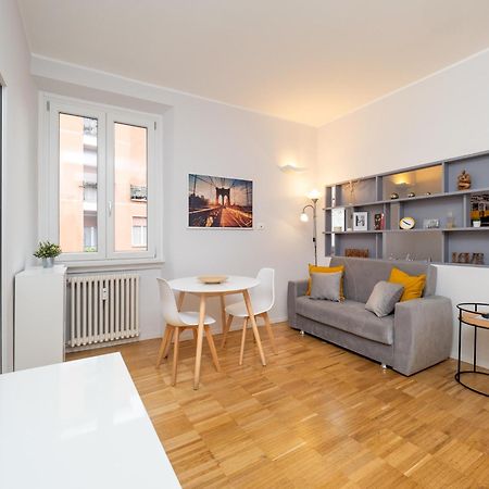 Keys Of Italy - Melloni 4 / Mustard Revolution Apartment Milan Luaran gambar